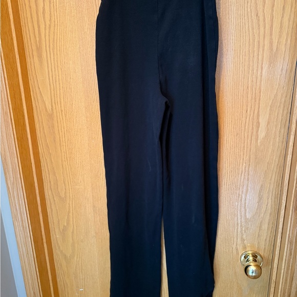 Forever 21 Black Straight Leg Trousers - Picture 4 of 4